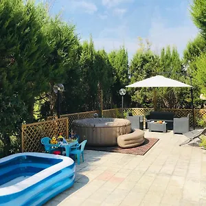 https://la-casa-di-julia.lecce-hotels.com